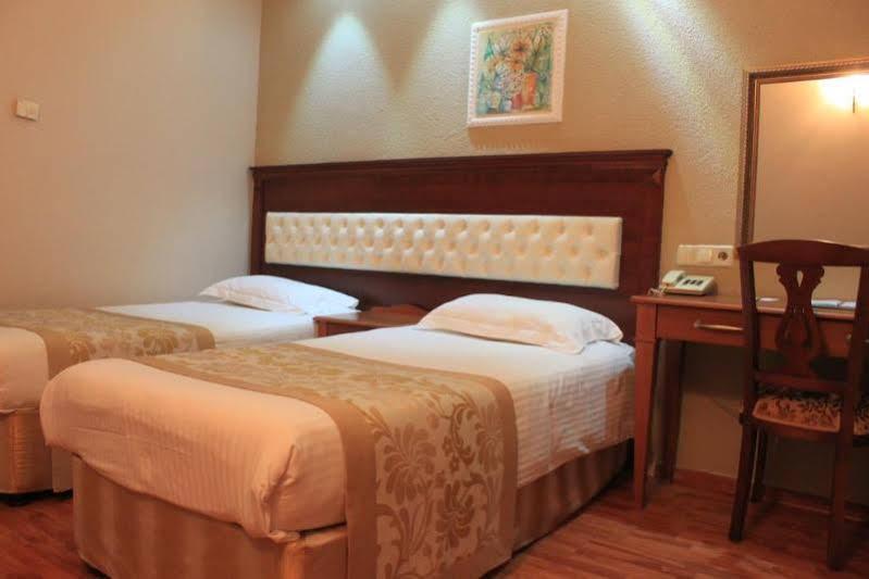 Asur Hotel Istanbul Exterior photo