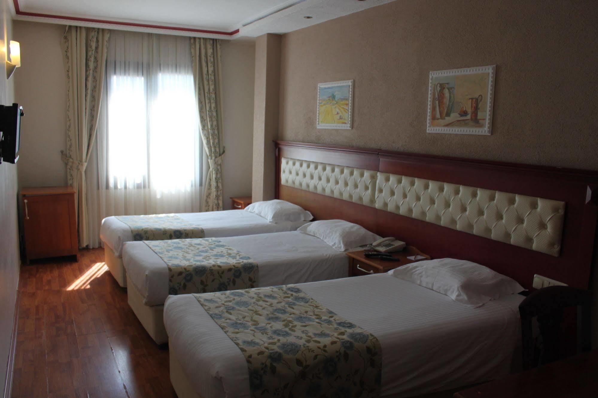 Asur Hotel Istanbul Exterior photo